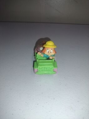 Vintage 1992 Tiny Toons Elmyra Wacky Roller McDonald's Toy
